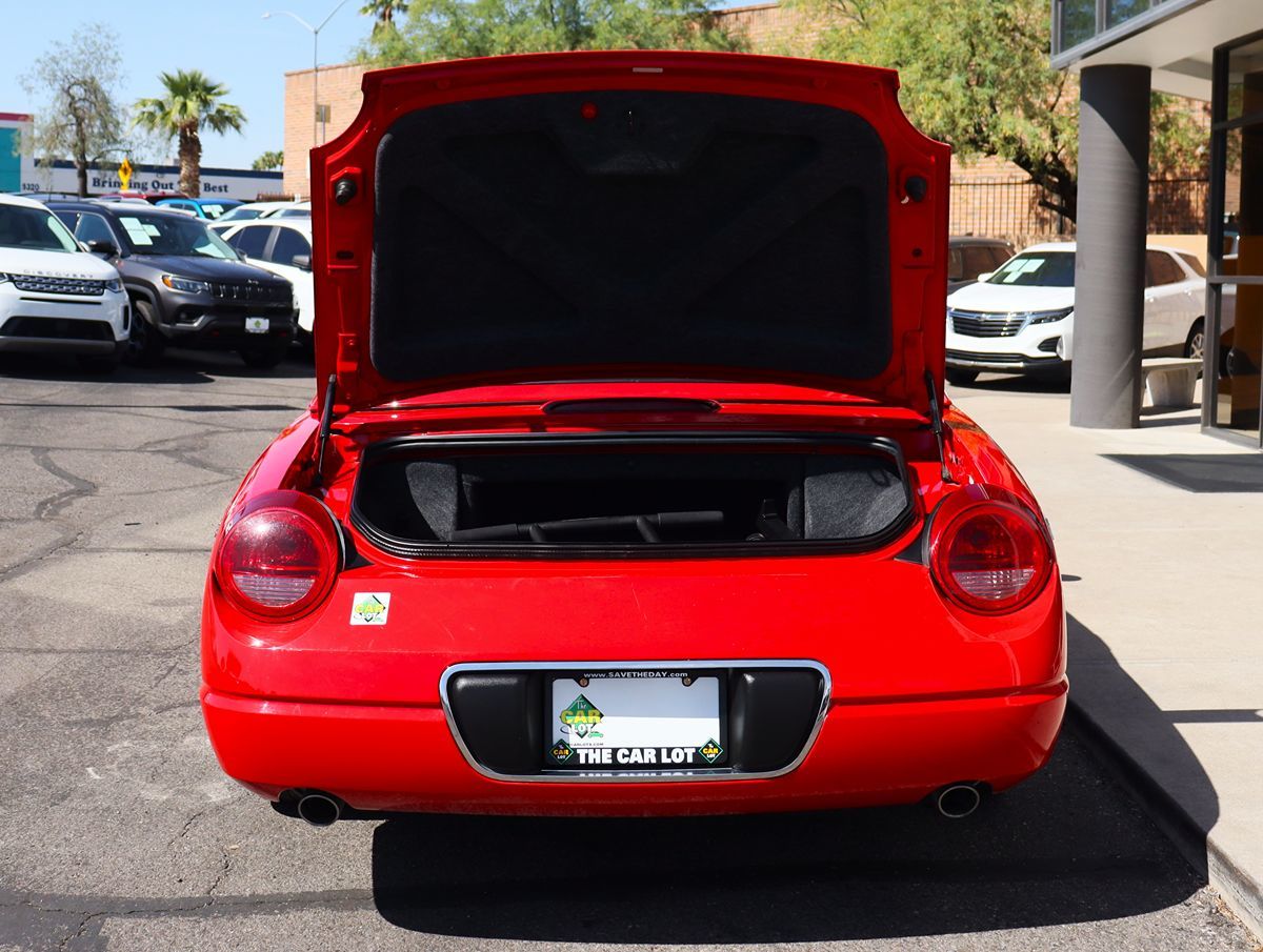 2002 Ford Thunderbird Premium photo 20