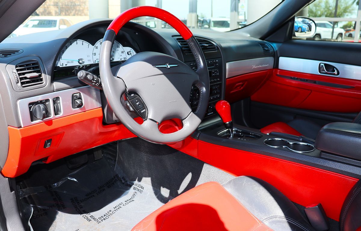 2002 Ford Thunderbird Premium photo 28