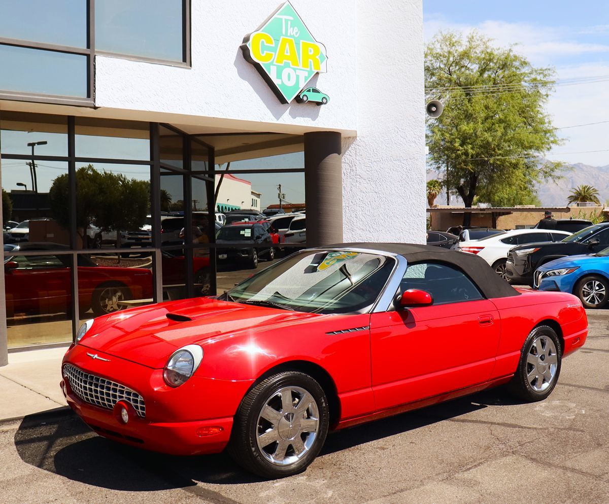 2002 Ford Thunderbird Premium photo 38