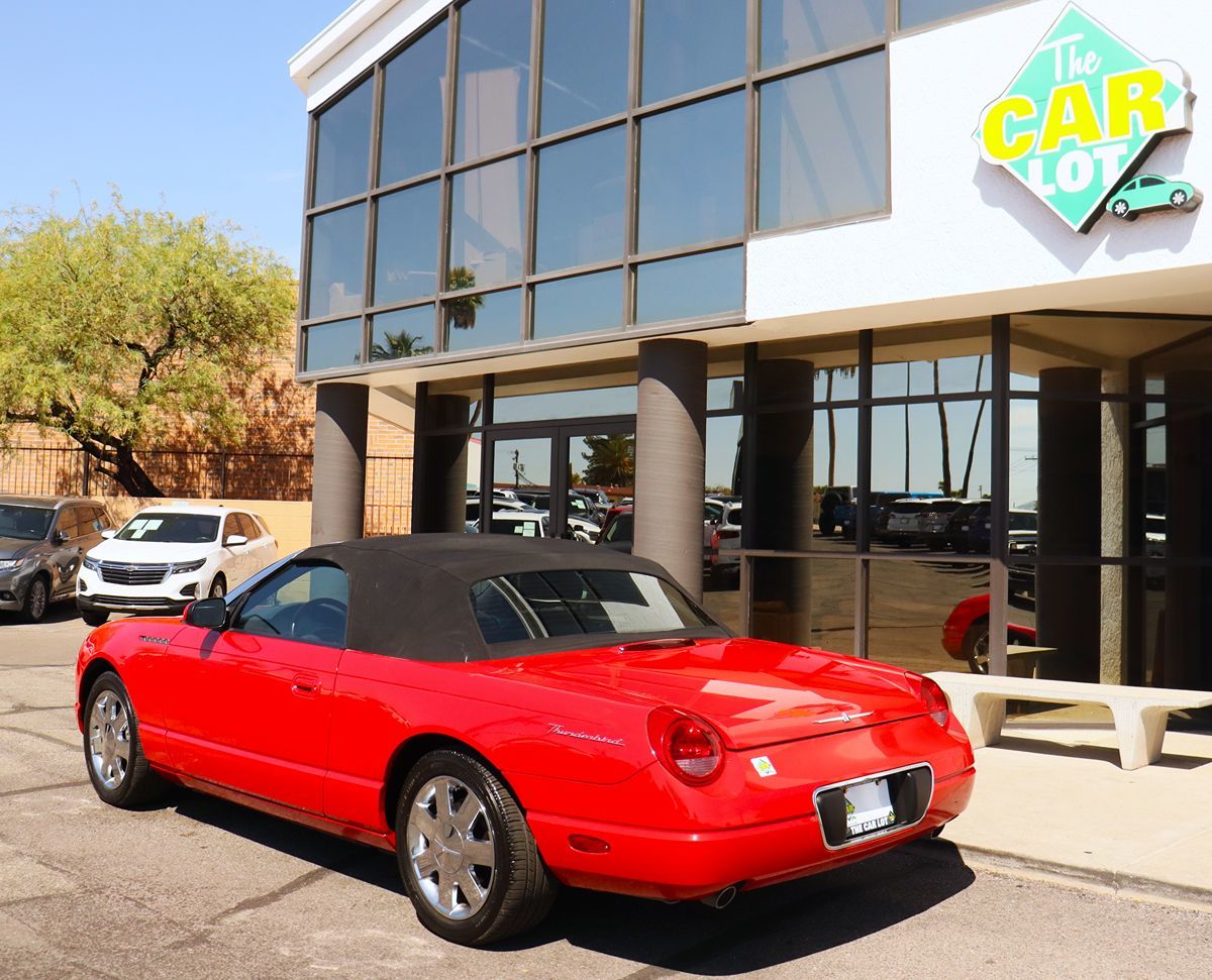 2002 Ford Thunderbird Premium photo 40