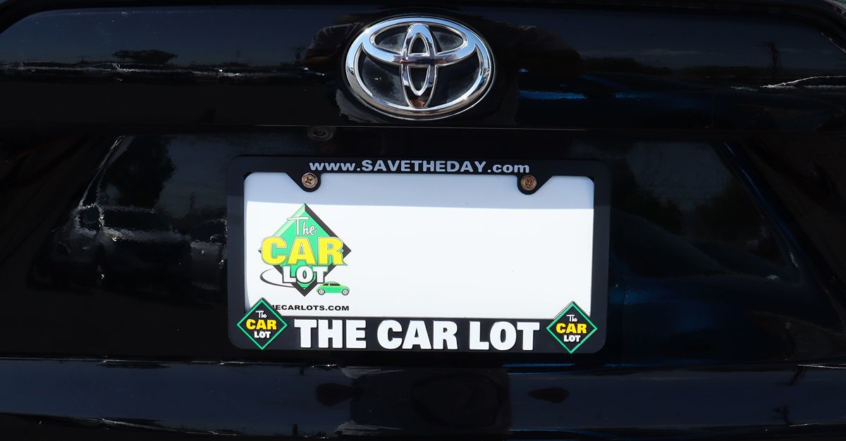 2021 Toyota RAV4 XLE photo 20