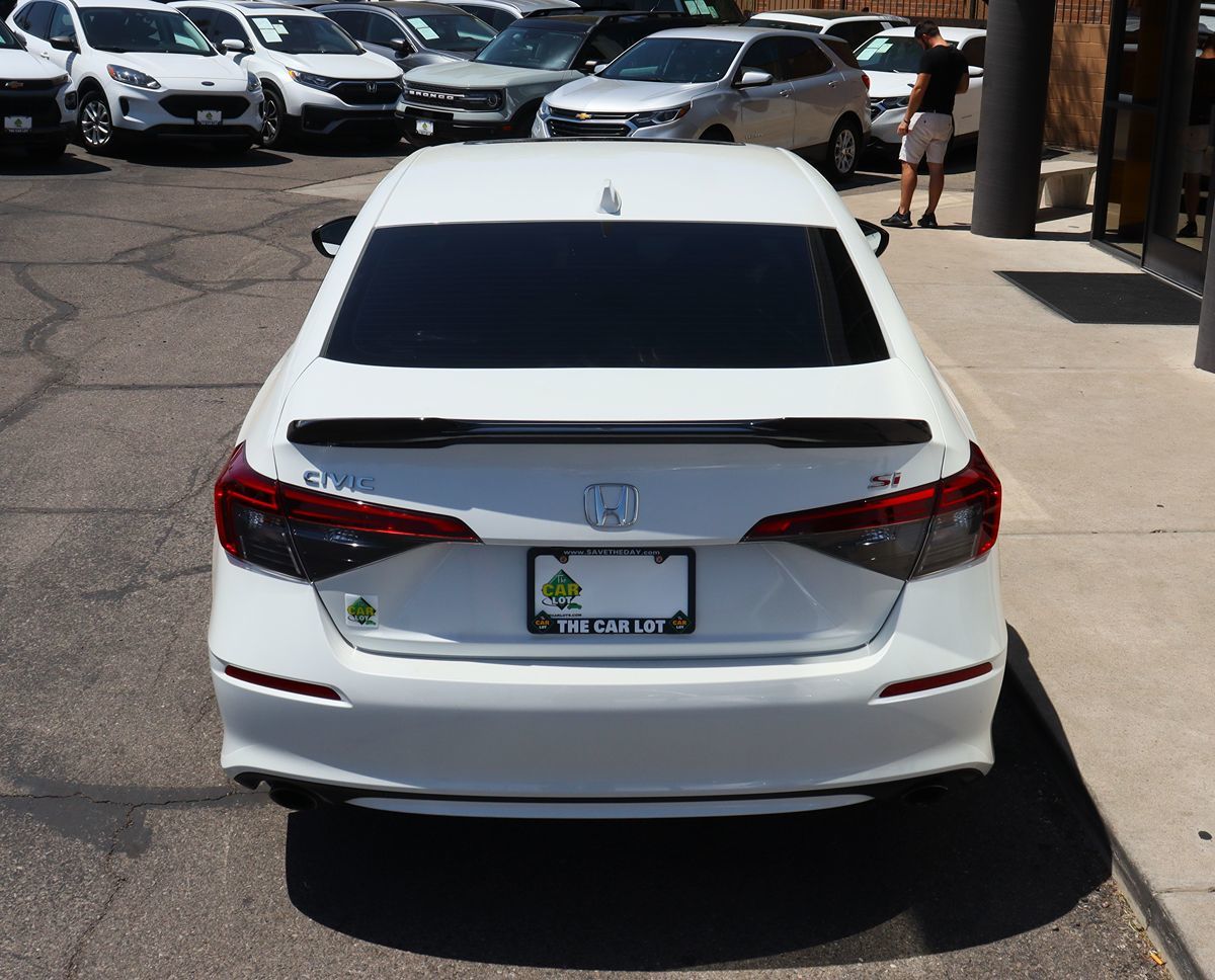2023 Honda Civic Si photo 9