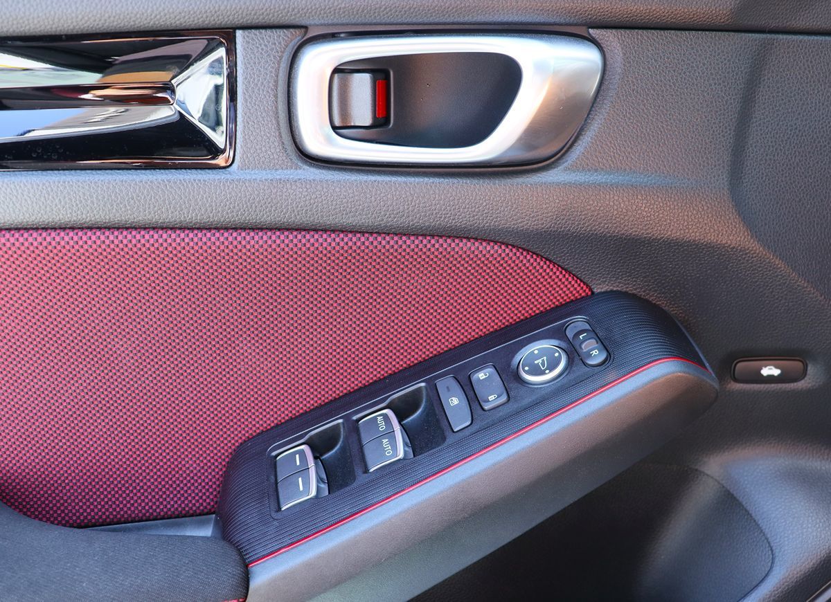 2023 Honda Civic Si photo 30