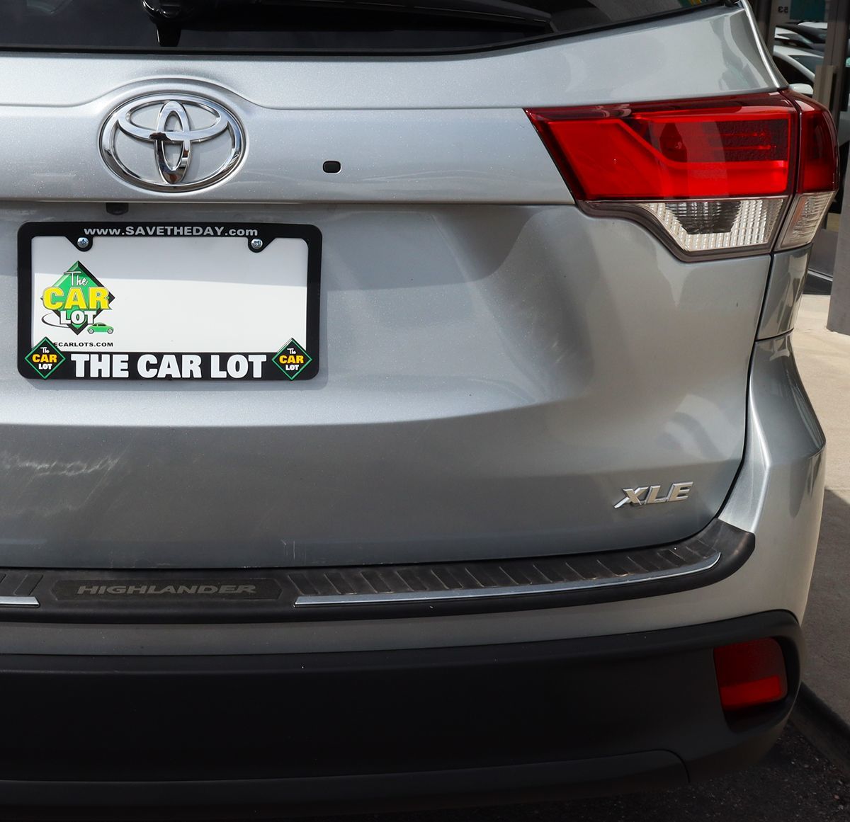 2018 Toyota Highlander XLE photo 16