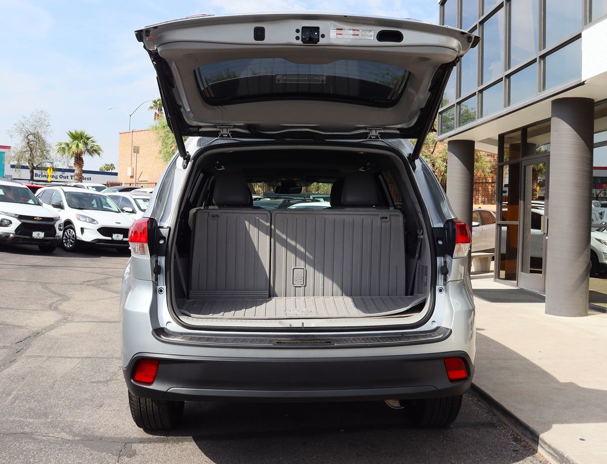 2018 Toyota Highlander XLE photo 19