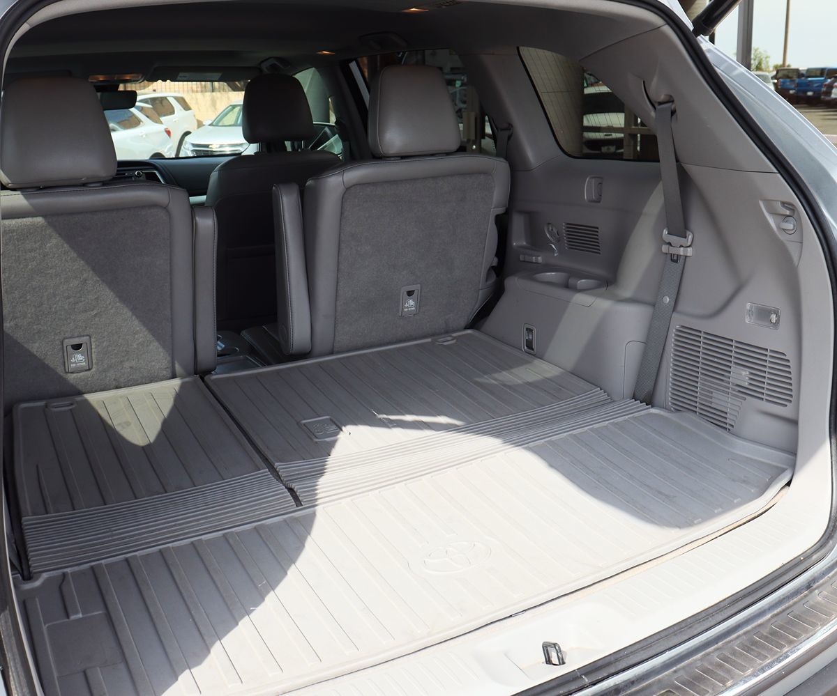 2018 Toyota Highlander XLE photo 21