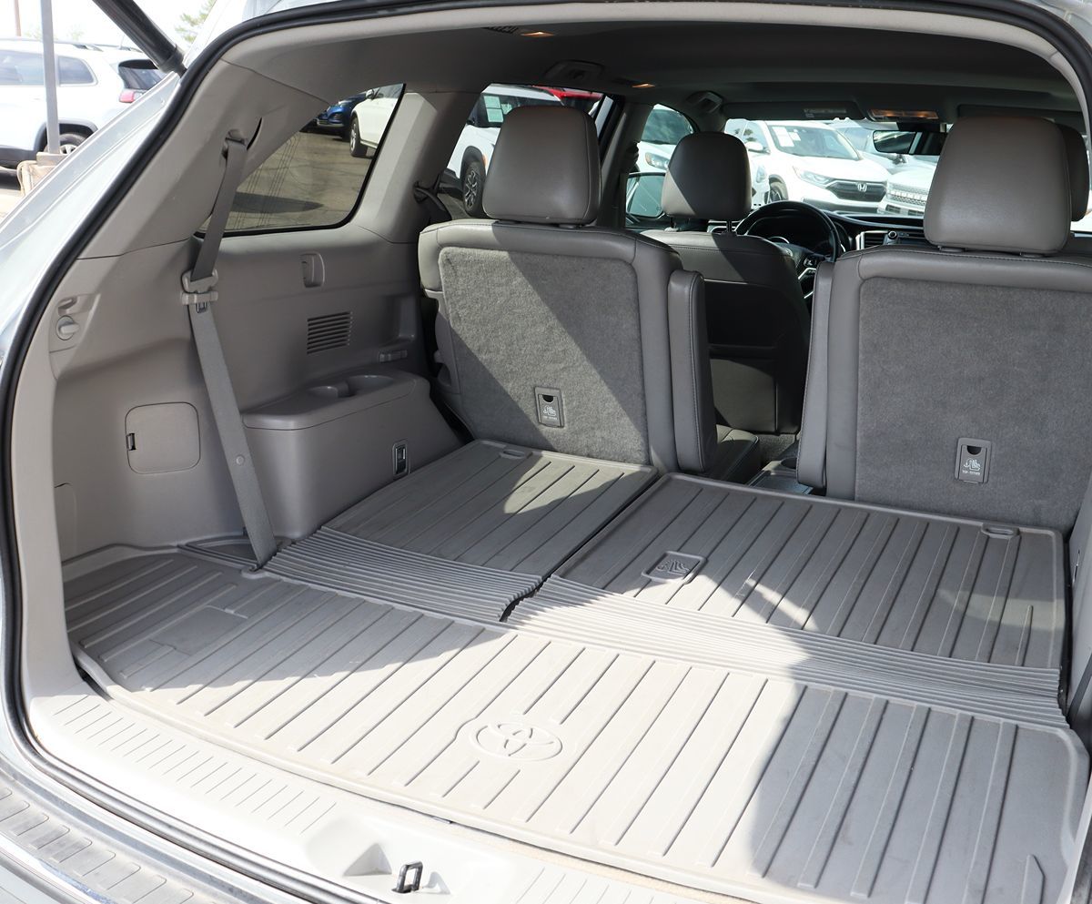 2018 Toyota Highlander XLE photo 22