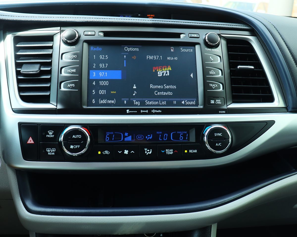 2018 Toyota Highlander XLE photo 46