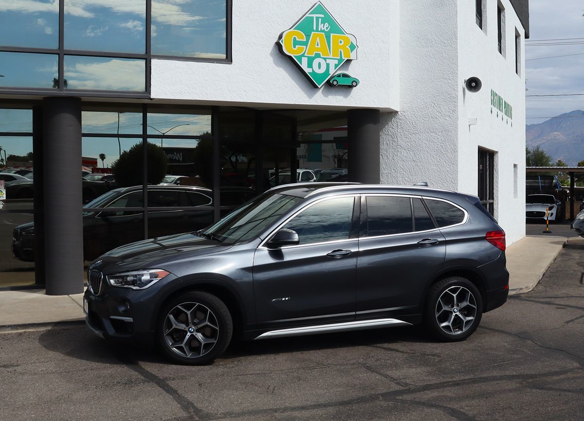 2017 Bmw X1 XDrive28i photo 2