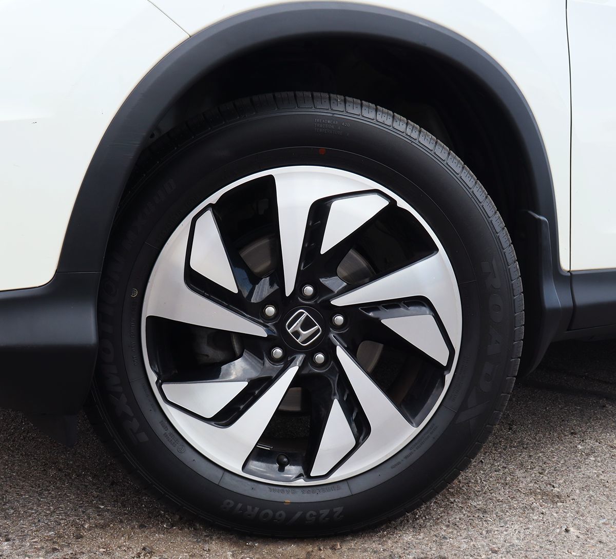 2016 Honda CR-V Touring photo 3