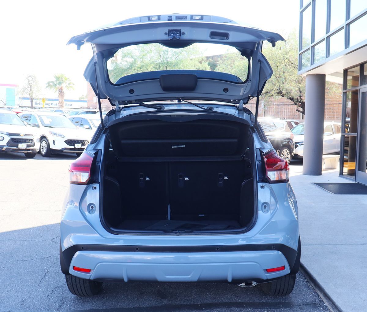 2023 Nissan Kicks SR photo 20