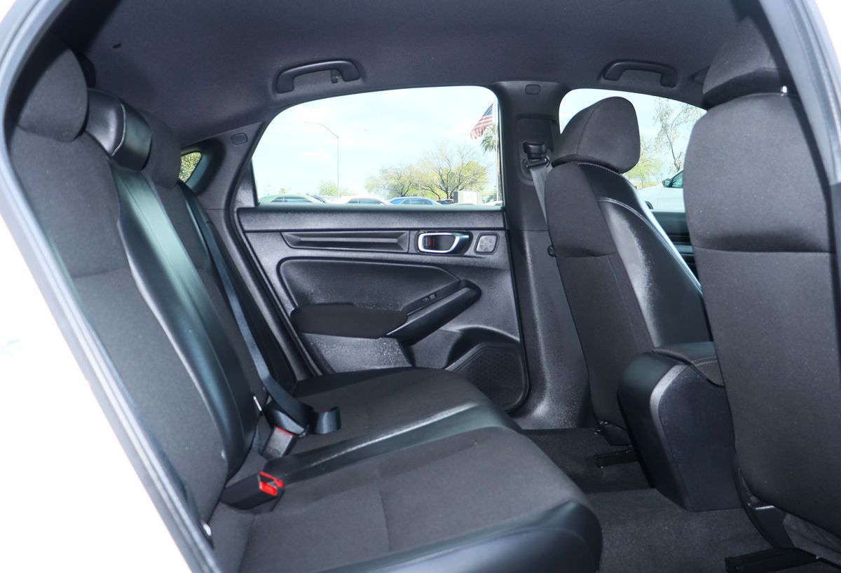 2024 Honda Civic Hatchback Sport photo 26