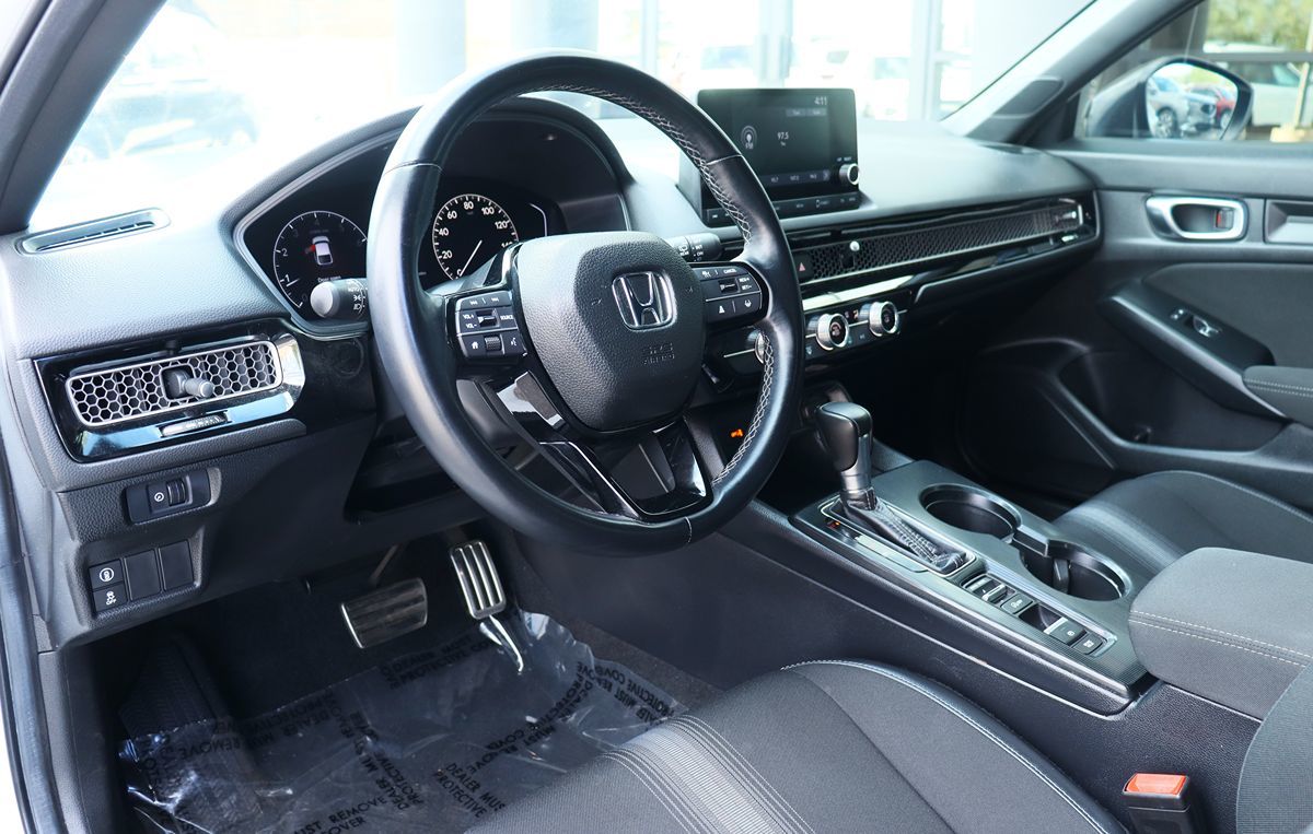 2024 Honda Civic Hatchback Sport photo 38