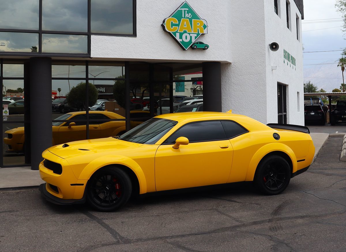 2019 Dodge Challenger R/T Scat Pack Widebody photo 4