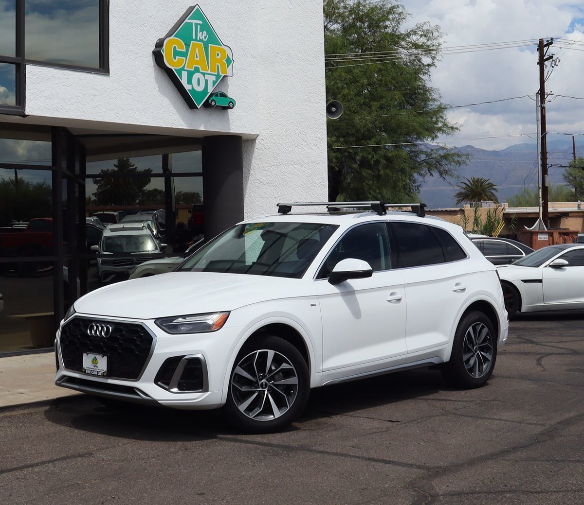 2022 Audi Q5 Premium Plus - Photo 2