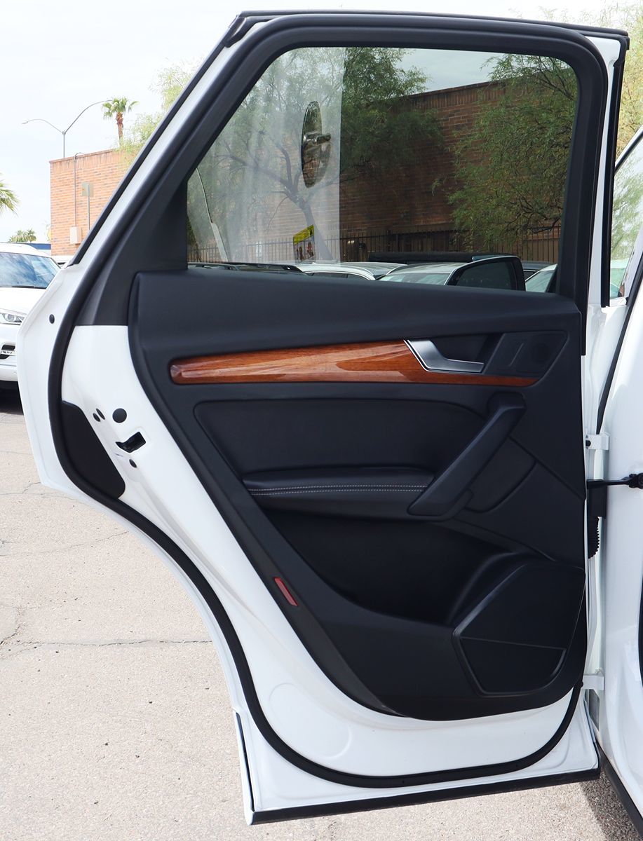 2022 Audi Q5 Premium Plus - Photo 31