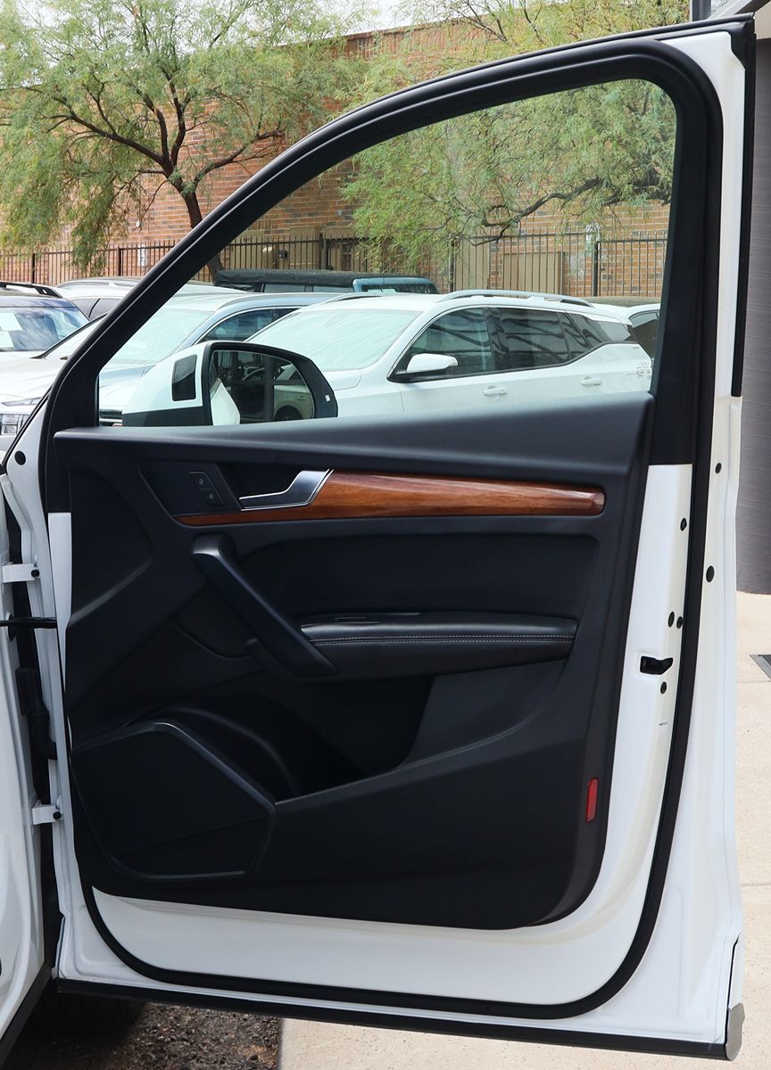 2022 Audi Q5 Premium Plus - Photo 35