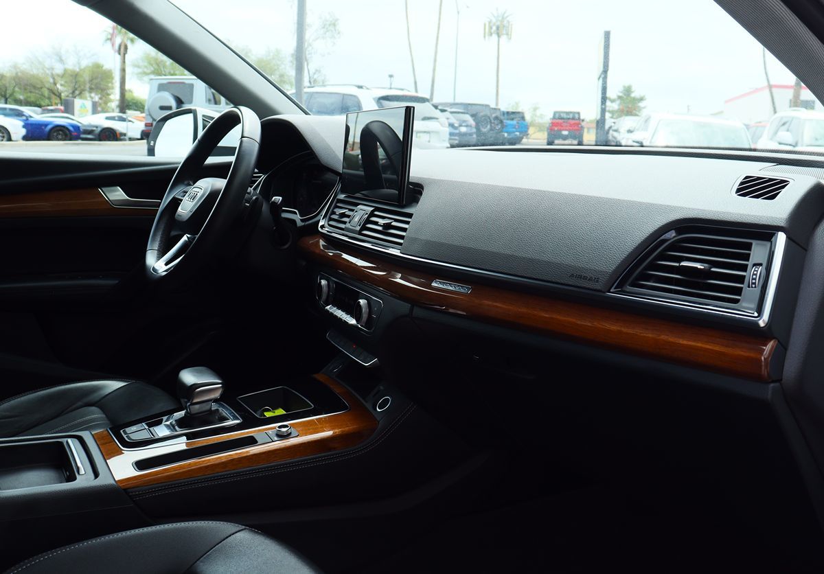 2022 Audi Q5 Premium Plus - Photo 37