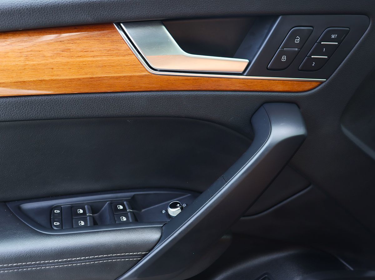 2022 Audi Q5 Premium Plus - Photo 42