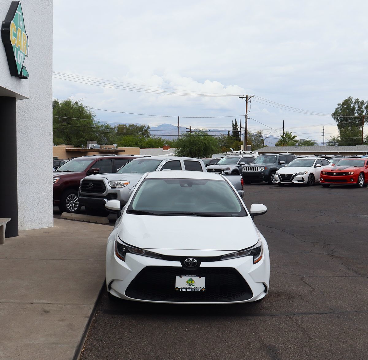 2022 Toyota Corolla LE photo 16