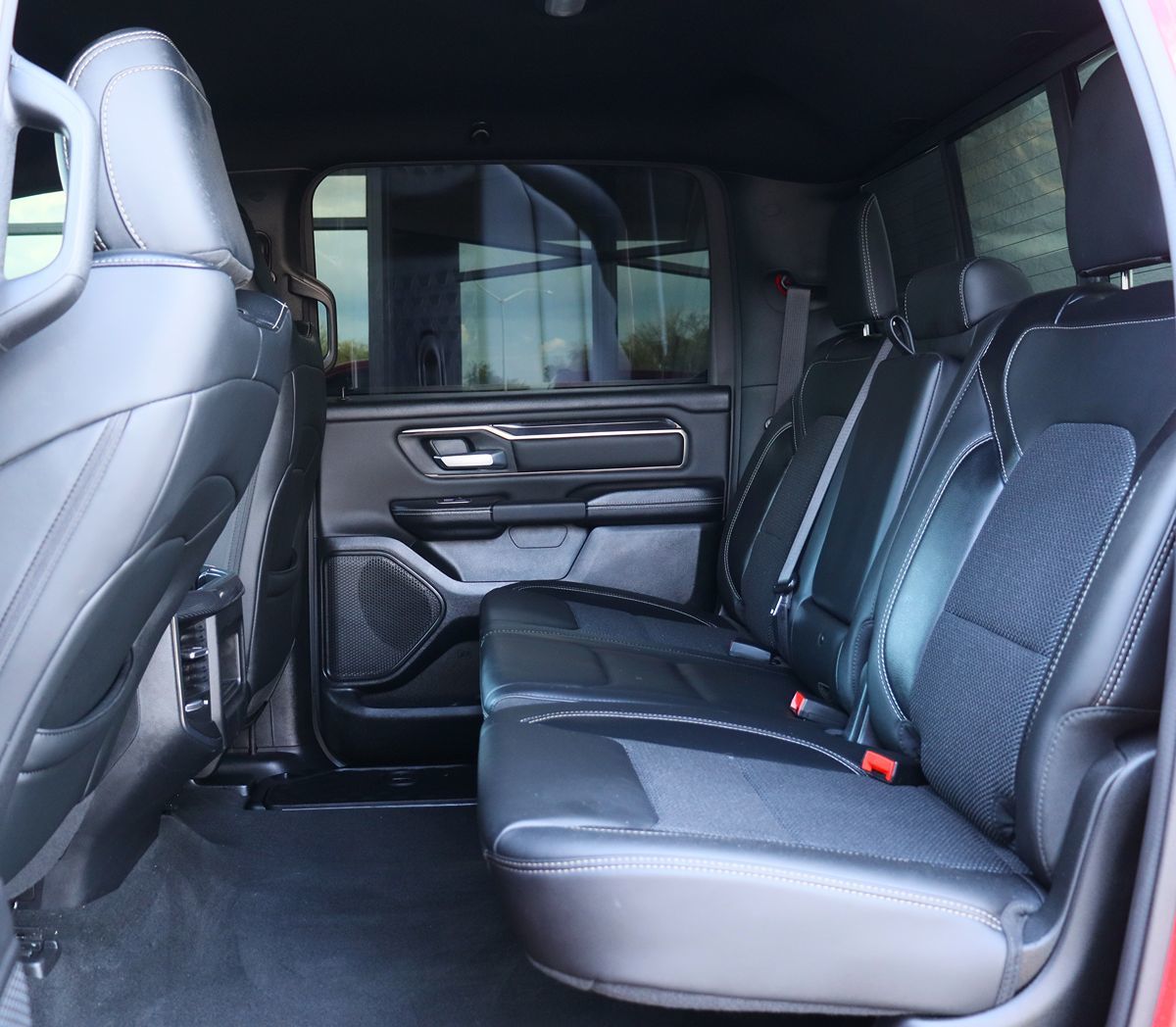 2021 Ram 1500 Rebel photo 31