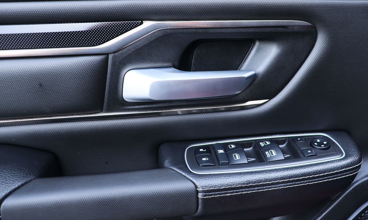2021 Ram 1500 Rebel photo 38