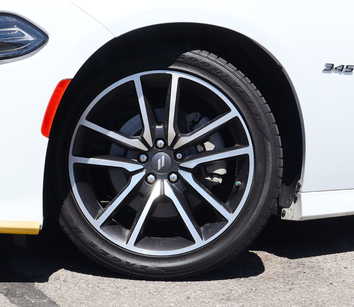 2023 Dodge Charger R/T Plus photo 4