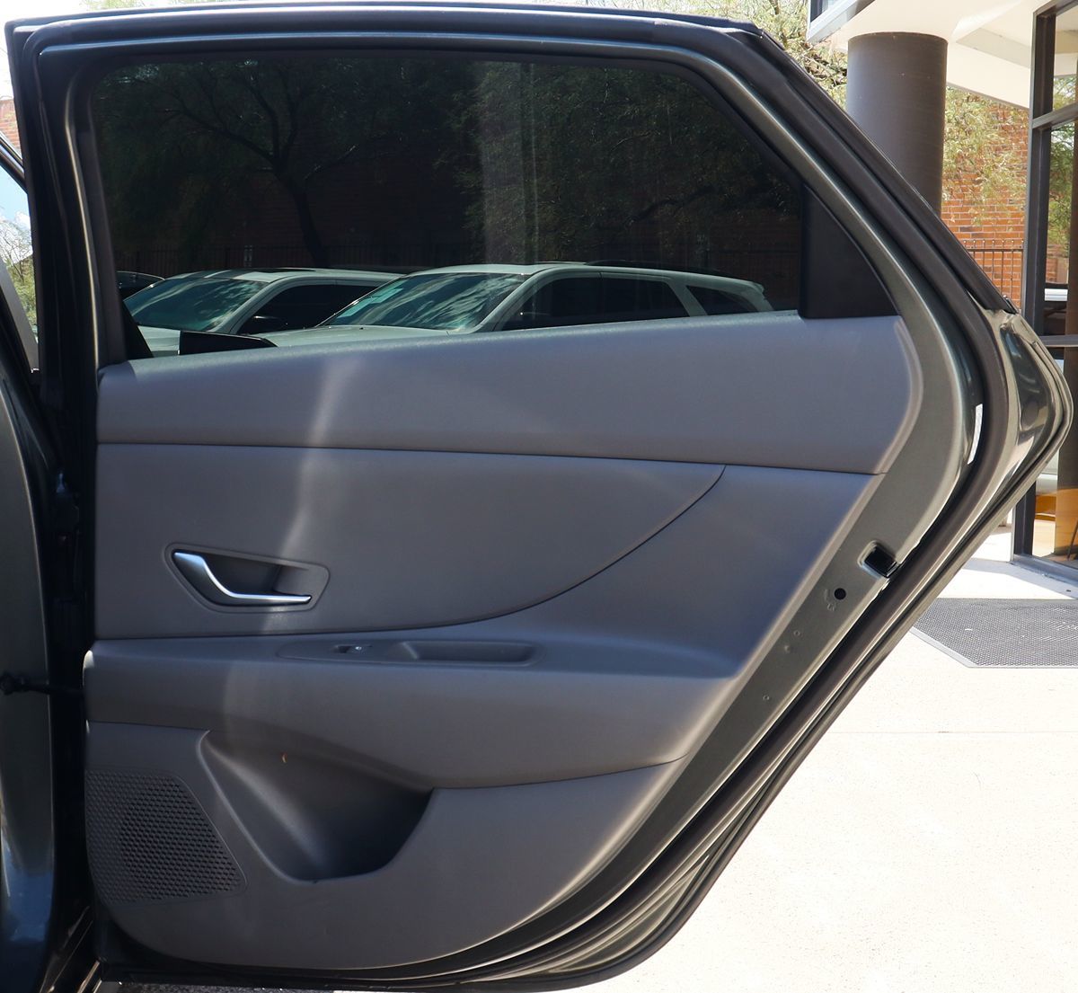 2024 Hyundai Elantra SE photo 17