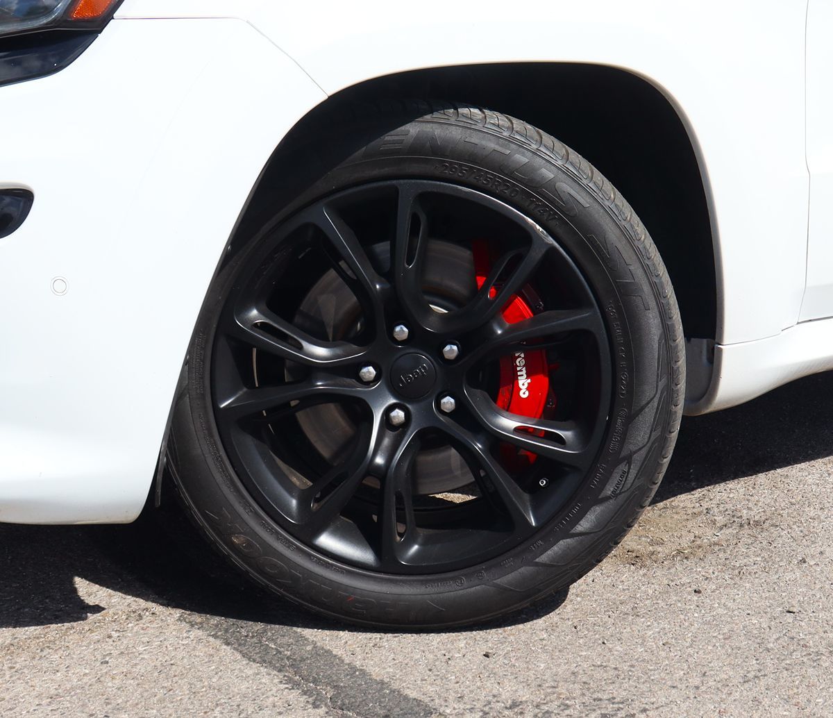 2014 Jeep Grand Cherokee SRT8 photo 4