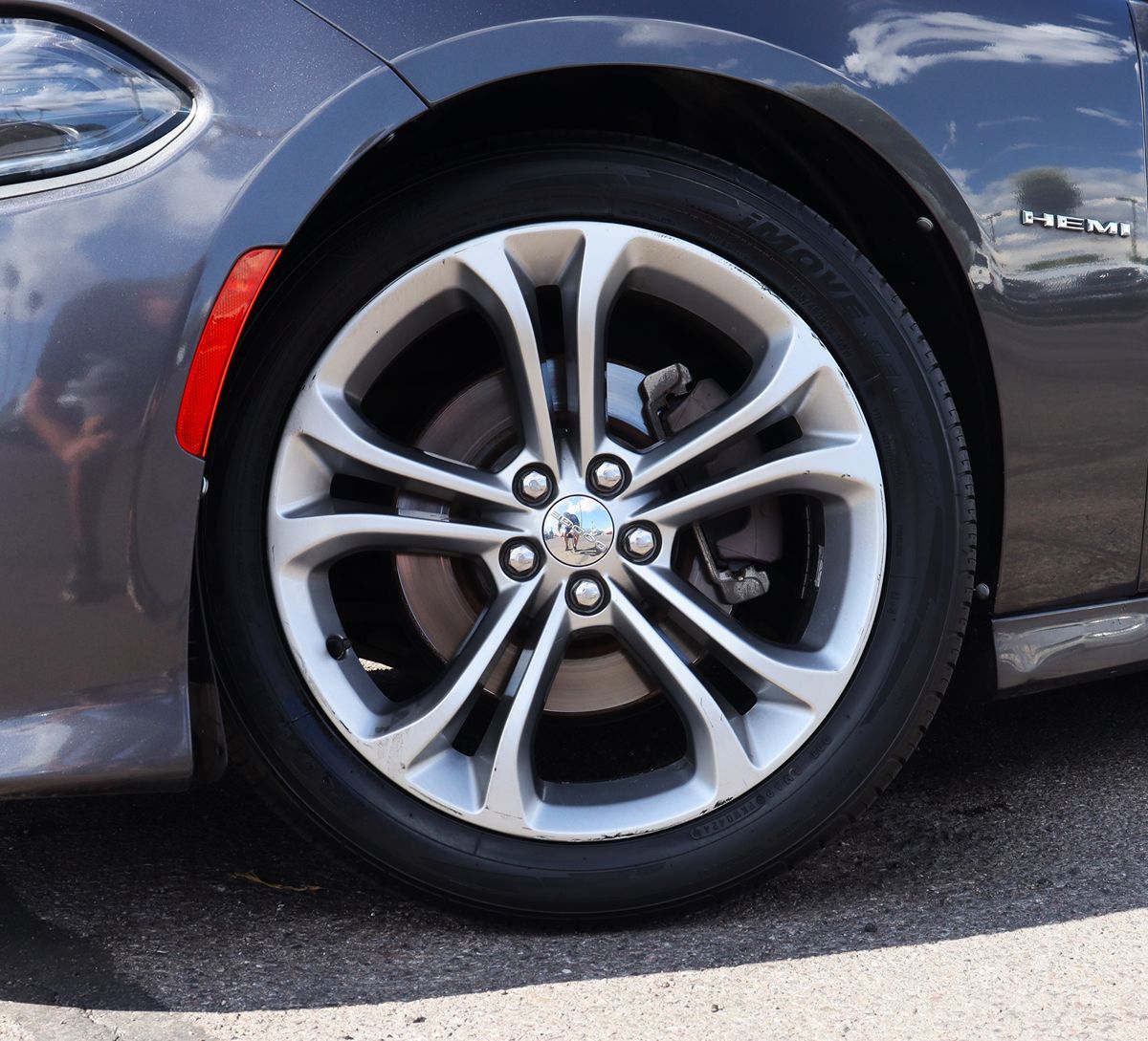 2020 Dodge Charger R/T photo 3