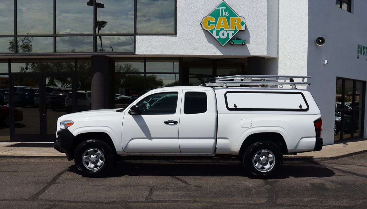 2022 Toyota Tacoma SR Access Cab photo 6