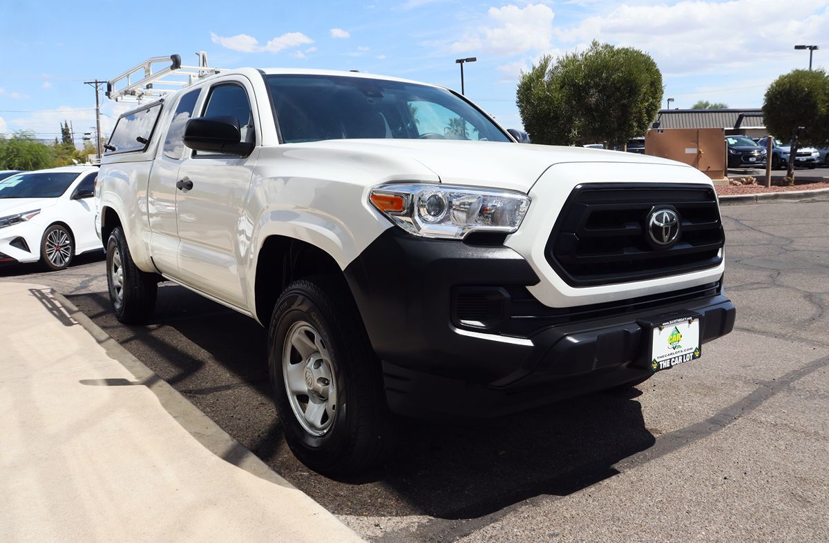 2022 Toyota Tacoma SR Access Cab photo 16