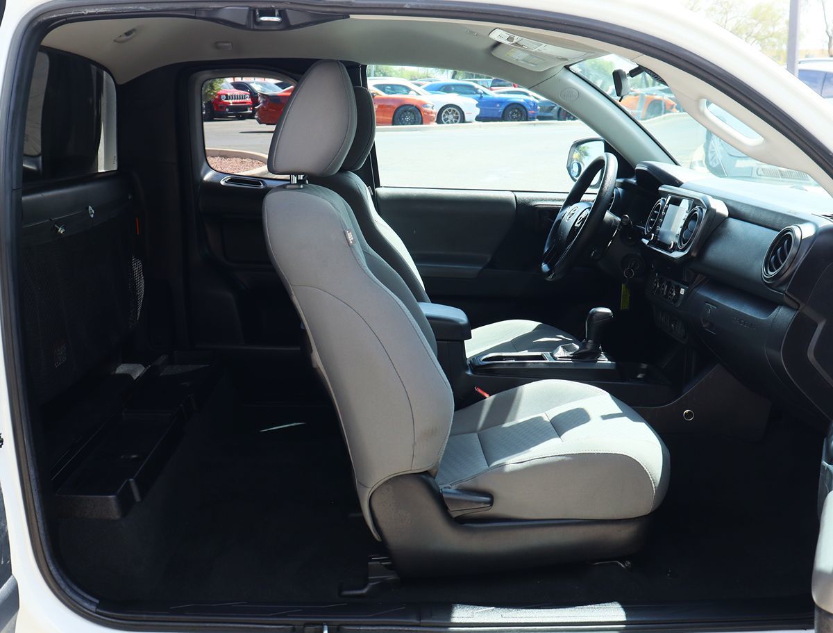 2022 Toyota Tacoma SR Access Cab photo 23