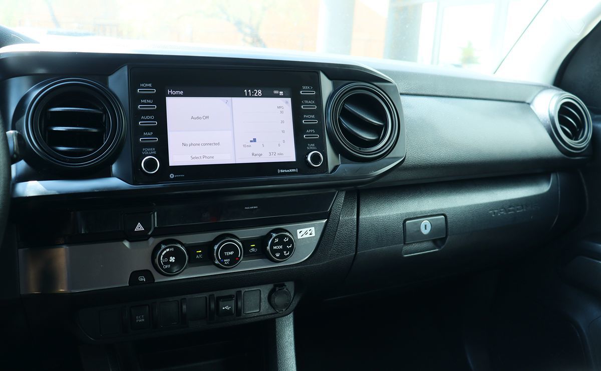 2022 Toyota Tacoma SR Access Cab photo 31
