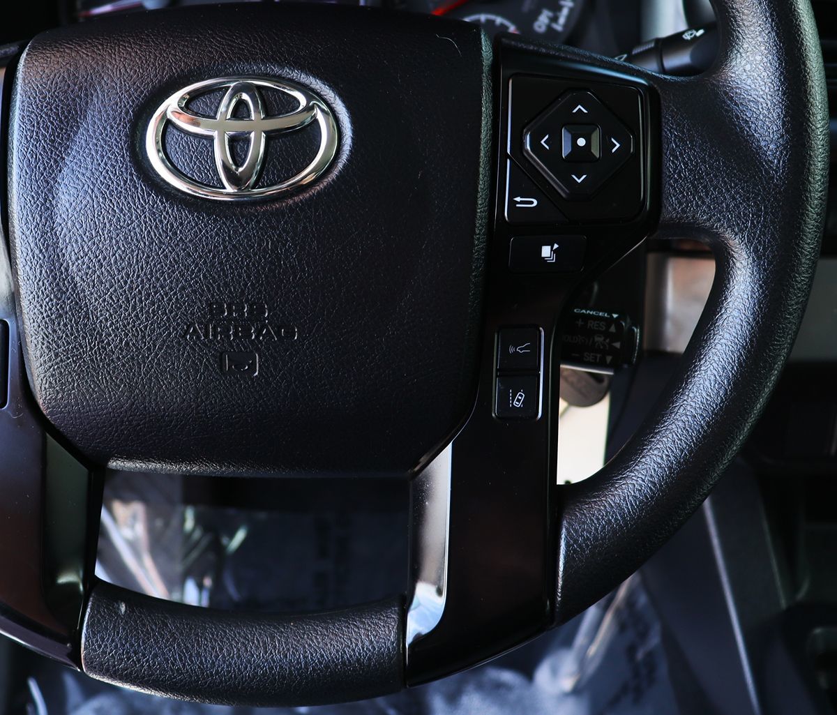 2022 Toyota Tacoma SR Access Cab photo 39