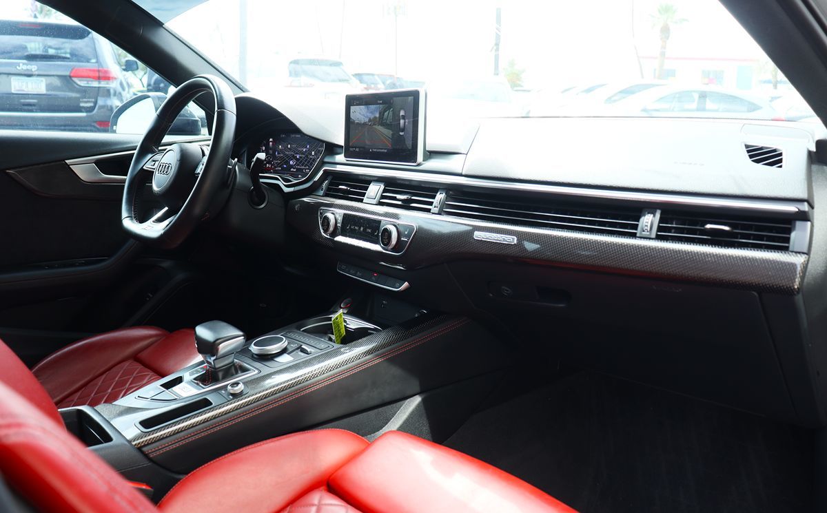 2019 Audi S4 Base Prestige photo 28