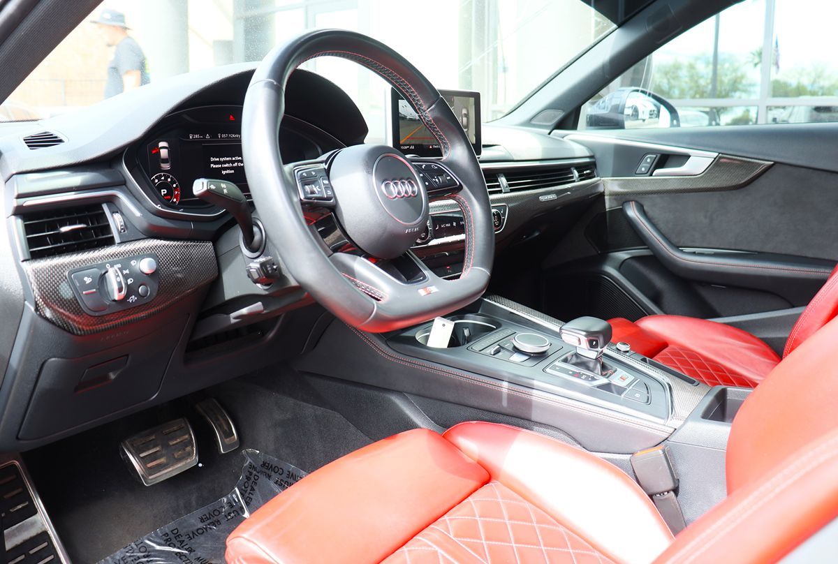 2019 Audi S4 Base Prestige photo 32