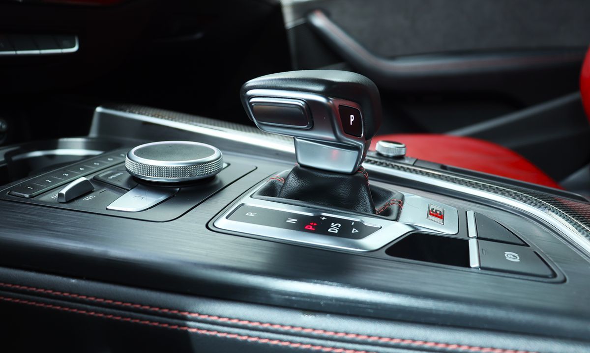 2019 Audi S4 Base Prestige photo 39