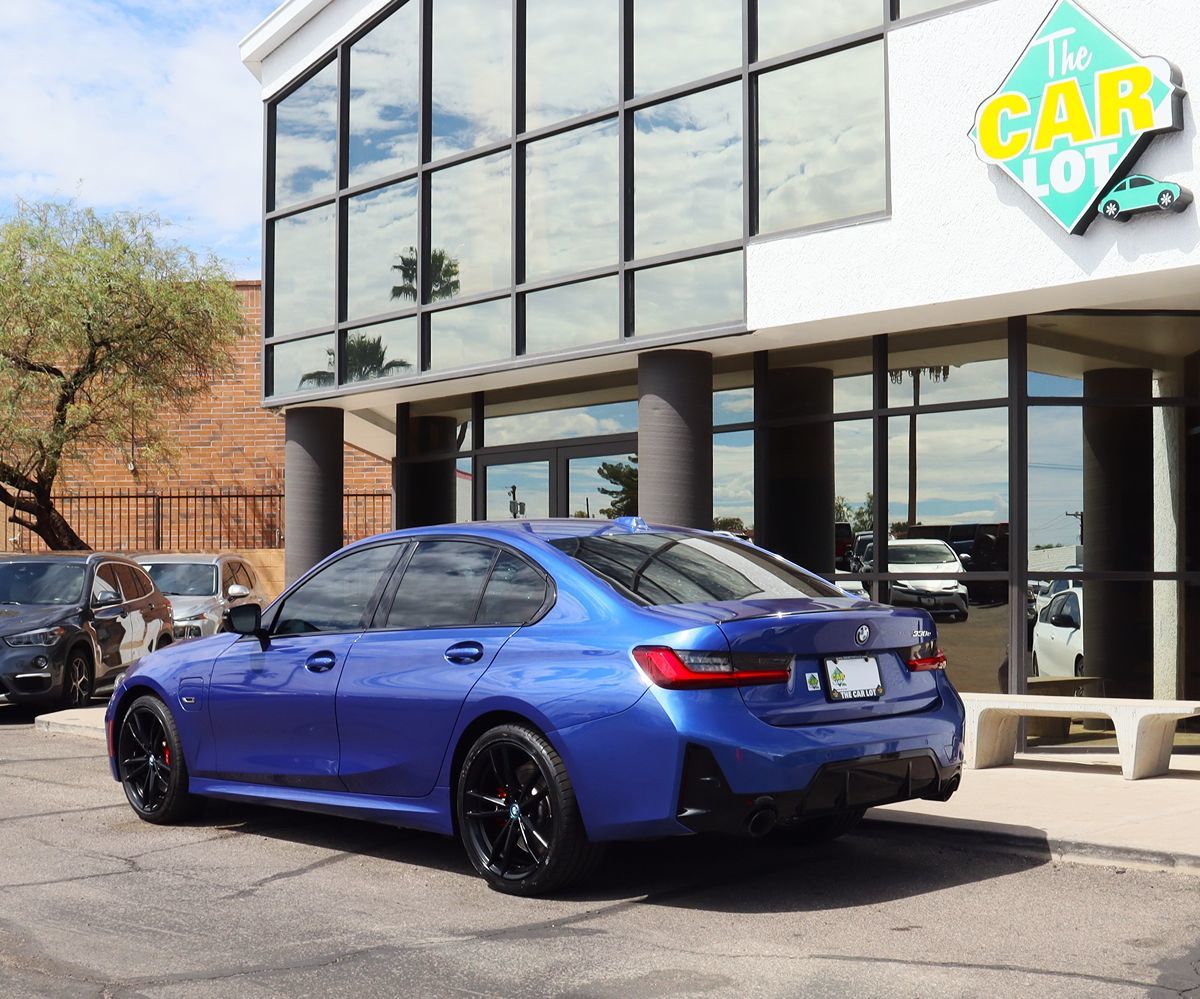 2023 Bmw 330e photo 5