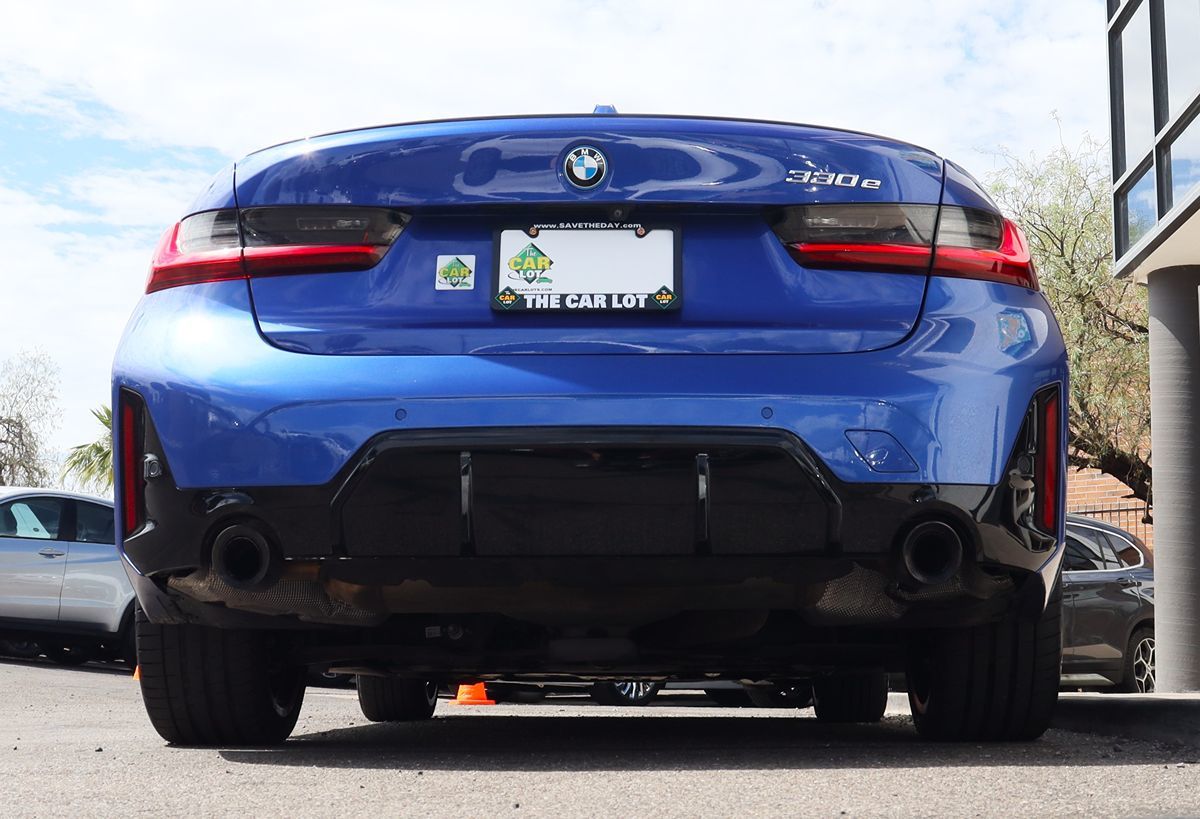 2023 Bmw 330e photo 8