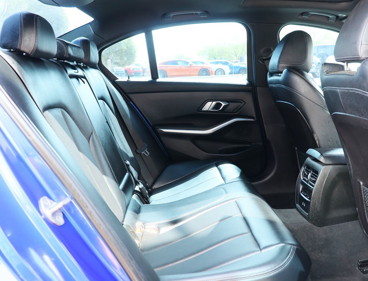 2023 Bmw 330e photo 21