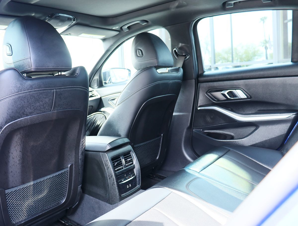 2023 Bmw 330e photo 25