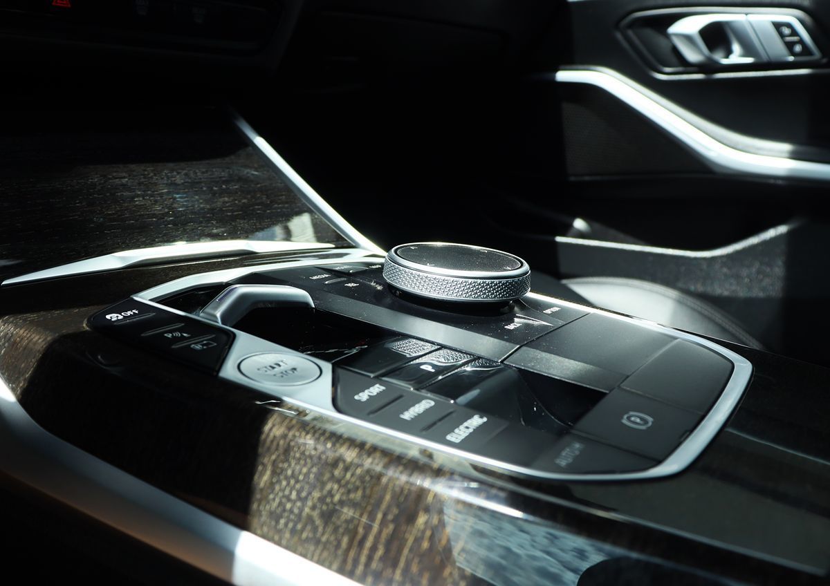 2023 Bmw 330e photo 37