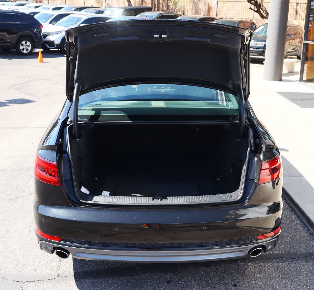 2018 Audi A4 Premium Plus photo 19