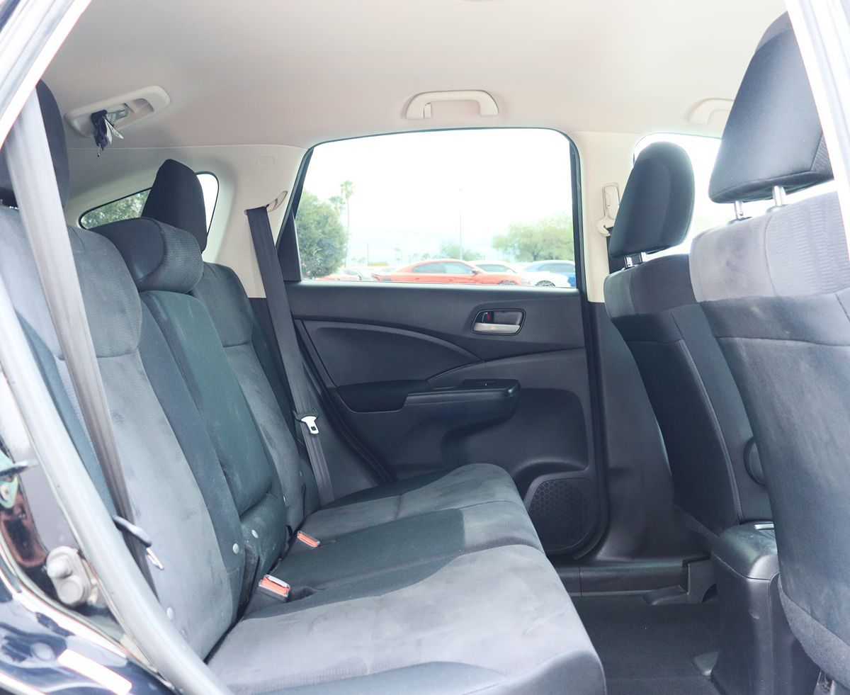 2013 Honda CR-V LX photo 24