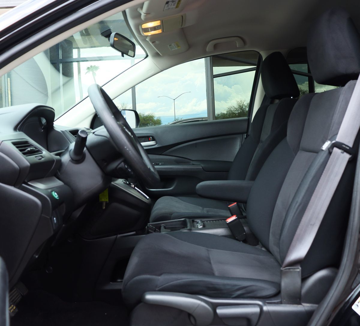 2013 Honda CR-V LX photo 33