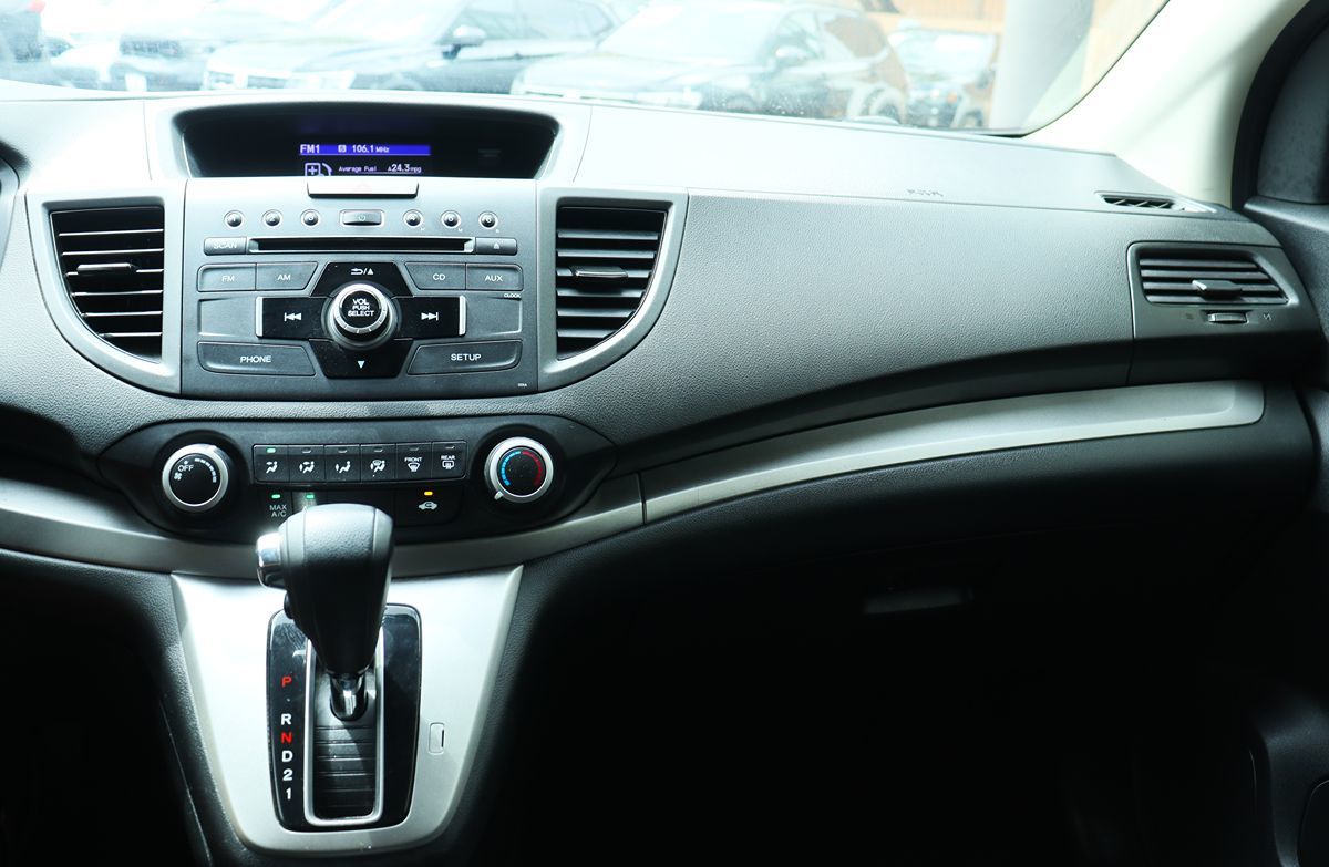 2013 Honda CR-V LX photo 39