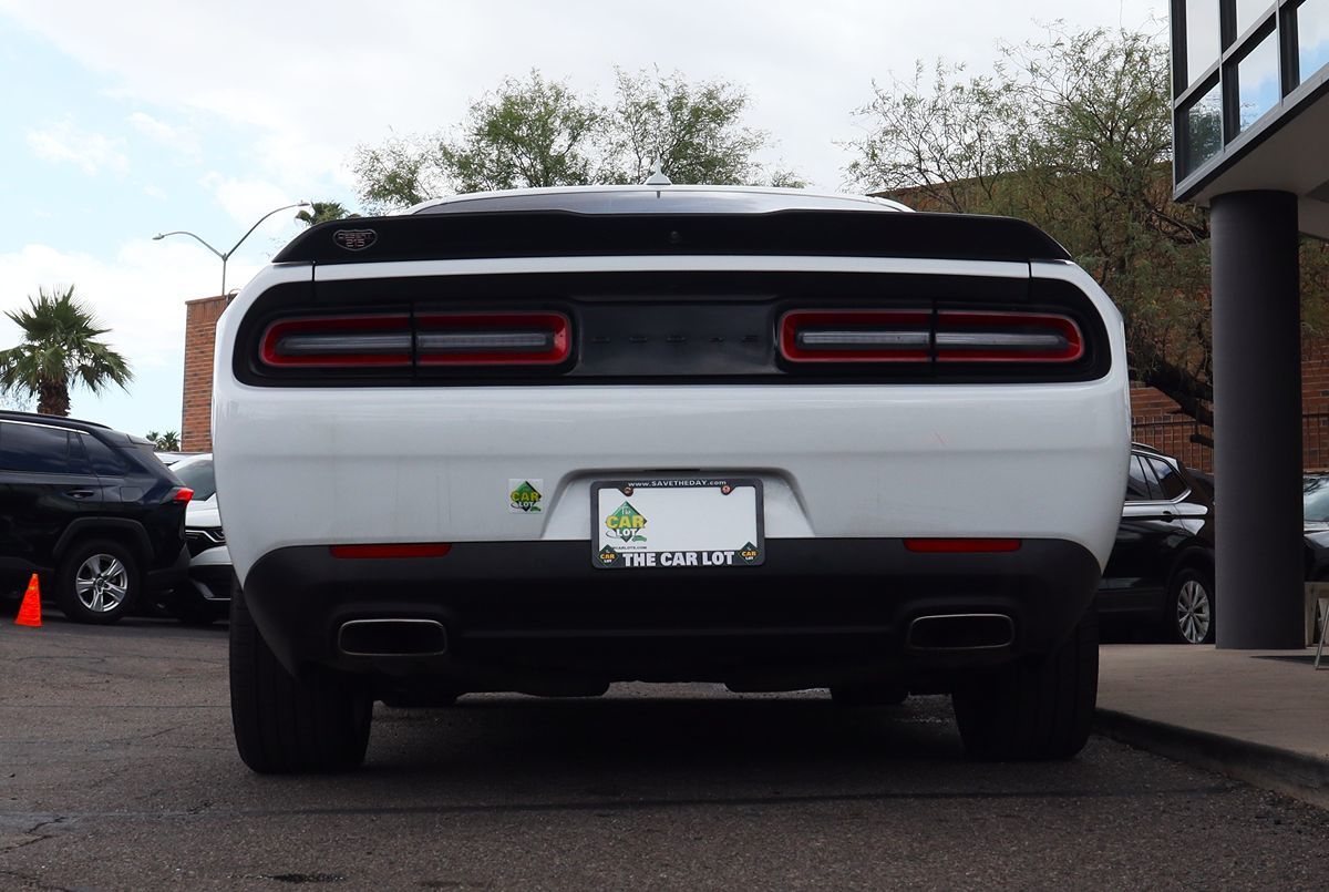 2022 Dodge Challenger GT photo 11