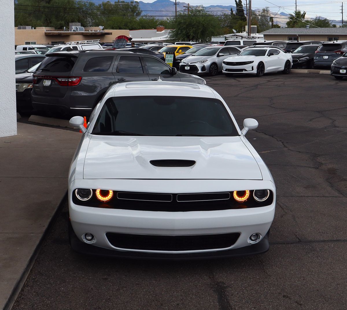 2022 Dodge Challenger GT photo 14
