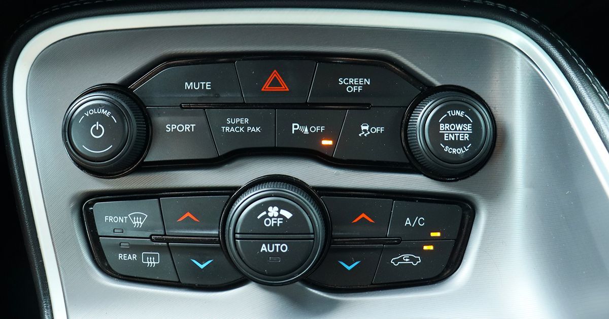 2022 Dodge Challenger GT photo 32